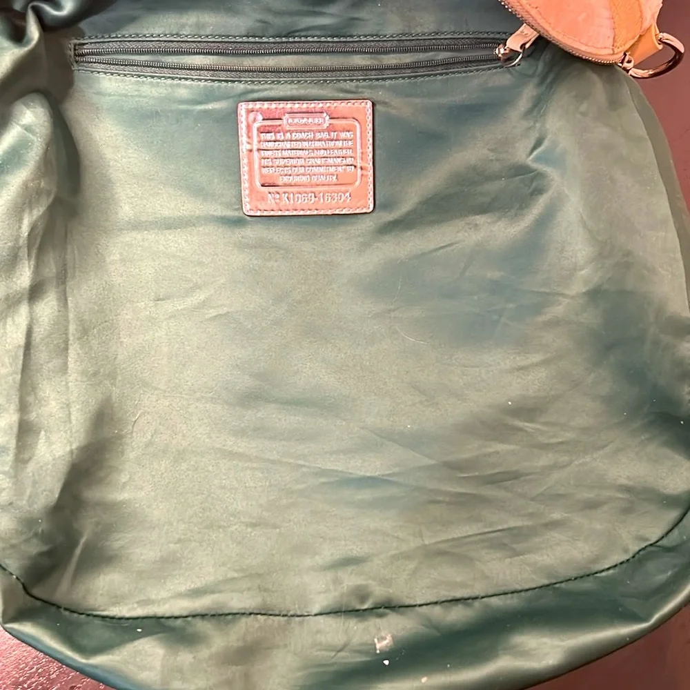 Coach NWT Poppy Sequined Spotlight Limited EditionTote Bag 16304 - Picture 12 of 16